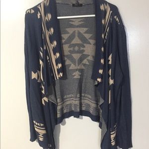 Women’s Cardigan- Aztec Print!